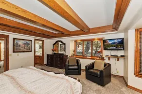 The Edgewood Mansion: Big Bear Lakes Finest Estate on Nearly 2 Acres! Close to Bear Mtn & Snow Summit! - Image 5