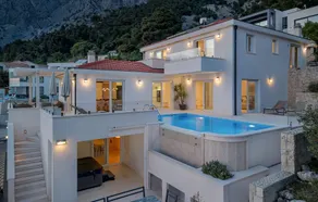 Gorgeous home in Baska Voda with sauna - Image 4