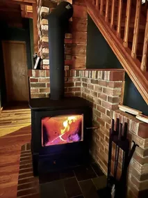 HGTV Cabin Lake Willoughby/Burke/Jaypeak EV Chrgr - Image 2