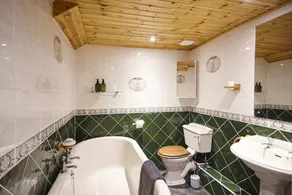 Stylish Private Flat Near St. Andrews Golf Course - Image 4