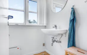 Cozy Home In Glesborg With Kitchen - Image 4