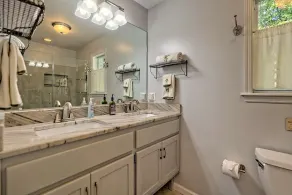 Lakefront Home in Gated Bear Paw with private Dock and Starlink Internet - Image 2