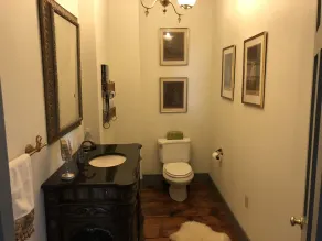 Greystone Manor - The Idyllic Winter Getaway, with Hot Tub !!! - Image 4