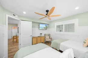 Tarpon Beach 206 - Image 5