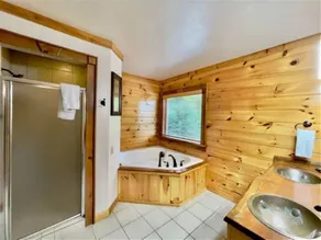 Hawg Hideaway, near ‘Tail of the Dragon’ & Deals Gap - Image 5