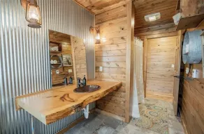 Buffalo County Log Cabin w Guesthouse and pool - Image 2