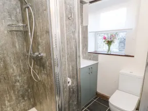 56 THE GREEN, pet friendly, character holiday cottage in Richmond - Image 5