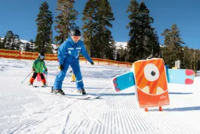 Meadows Region - 1BR Central to Lifts & Activities - Image 3