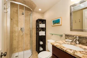 Fifth Avenue Unit 205 Spacious 1 BR + Loft with Air Conditioning. Close to Ski Slopes! - Image 3
