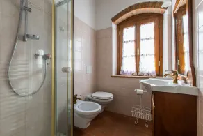 Lejlighed i toscansk villa - Image 5