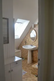 Maison Familiale en Bord de Plage - Image 2