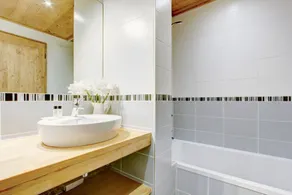 Smukt renoveret penthouse-lejlighed - Image 3