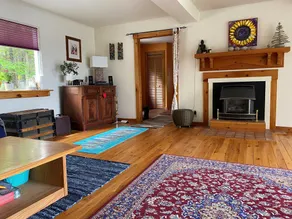 Tranquil Lakefront Property, Situated in the Heart of the South Shore - Image 5