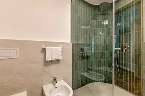 Appartement \"Les Ciases Chalets Dolomites Apt 2\" avec balcon privé, sauna partagé et Wi-Fi. - Image 5