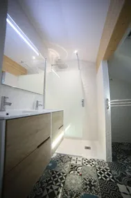 House with swimming pool and breathtaking view - Image 4
