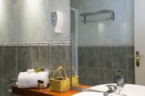 Singular Stays Botanico Room I - Image 3