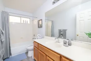 3 bedroom home with pool!! - Image 5