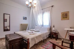 Elias Maro House - Image 4