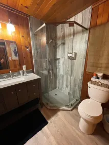 Seeblick von jedem Zimmer aus; Neuer Whirlpool; Hundefreundlich; Schritte zum ganzjährigen Spaß - Image 2