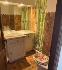 Fünf Schlafzimmer Villa mit Pool im charmanten Dorf - Image 5