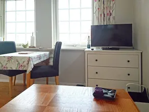 4 Sterne Ferienhaus in Rönnäng - Image 4