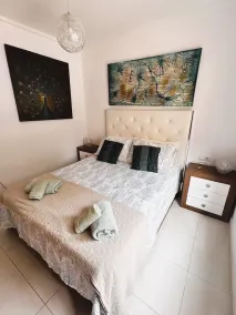 Schöne moderne 3-Bett-2-Bad-Wohnung in Puerto Marina mit WiFi und UK TV - Image 5
