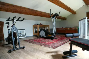 Family-run Mas Provençal in the heart of the Alpilles, 15 min from St Rémy de Provence - Image 3