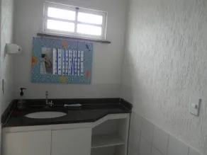 Spacious house inside a gated community in Itacimirim. - Image 2