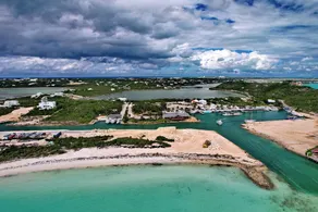 Harbour Club Villas & Marina - Image 4
