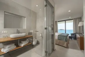 Attractive Rogoznica Villa | 5 Bedrooms | Villa Precious | Amazing Sea Views & Private Infinity Pool - Image 5