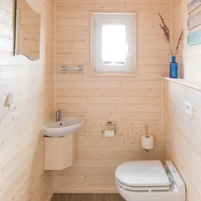 Hausboot für 5 Gäste mit 36m² in Großenbrode - Image 2