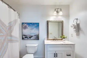 Historic PO Cottage Garden Suite Steps to Beach - Casual Lux Décor - Jensen's \"On the Gulf\" 6 - Image 2