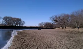 Cabin on the Big Sioux River with a 100 acre wood. - Image 2