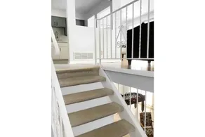 A Townhouse with a Cabin feel in the City - Image 3