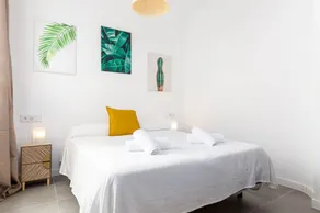 YourHouse Monges apartment with balcony - Image 5