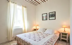 2 Bedroom Beautiful Home In St Didier - Image 4