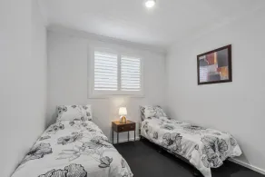 Break Away | Beachside, Pet-Friendly Retreat with Granite Island Views - Image 3