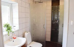 2 værelses fantastisk hjem i Hestra - Image 3
