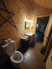 Millers Den at Avenwood Cabins - Image 4