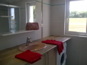 NOVO bungalow para 2 pessoas, jardim, QUIET. - Image 3