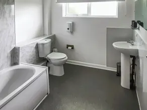 Valley Truckle Bungalow - Image 2