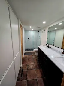 Stunning 4- bedroom Sandia Heights home w/ mountain and city views! - Image 4