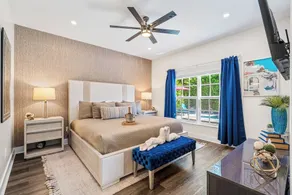 New Designer's Dream Delray Beach Oasis Heated Pool, Large Patio, Close to the Ave - Image 2