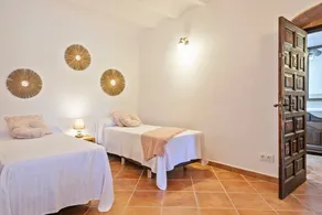 Masia Luxmarspa - Image 2