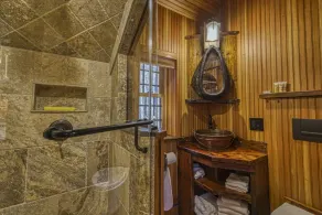Luxury Treehouse Near Mount Sunapee | Fireplace + Deck - Image 2