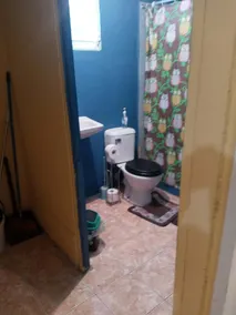 2 Bedroom apartment, TV with free cable, air conditioning and free internet - Image 4
