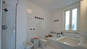 Tolle Aussicht der Villa, privater Pool und einfacher Zugang zum Garten, 1 km. von Ravello, Parkplatz - Image 3