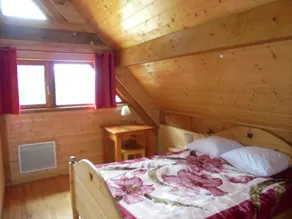 Chalet over Lake Boreon - Image 4