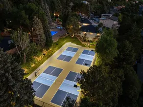 Exclusive Luxury Resort- Heated Pool & Pickleball - Image 2