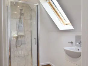 2 bedroom accommodation in Moreton, near Wareham - Image 3